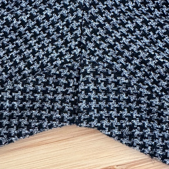 Ann Taylor LOFT Houndstooth Leggings, Black Multi, Size Medium - Picture 9 of 9